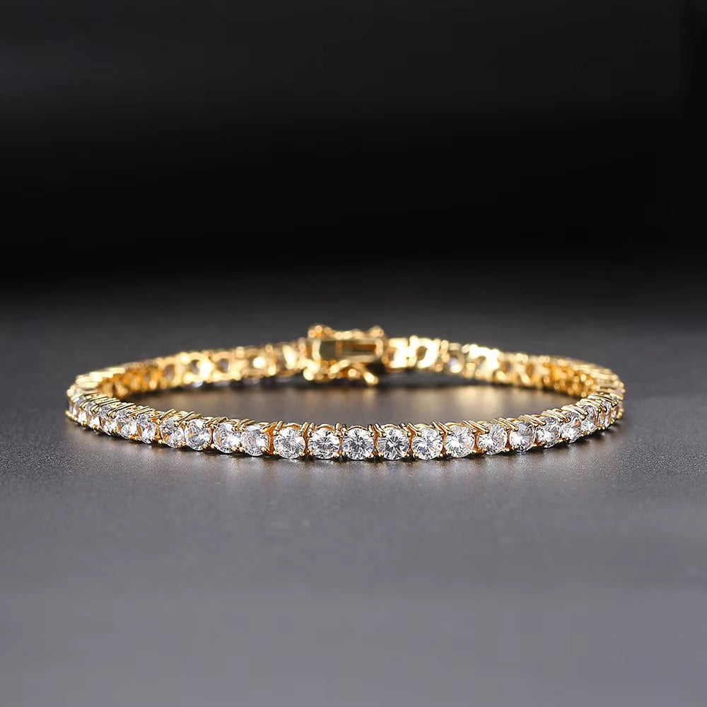 Iced Out Crystal Tennis Bracelet Pour Femme, Punk Hip Hop Luxe AAA + Cubique Contre-Indiqué Conia Mariage or Document Main Jojewelry OHH118-1